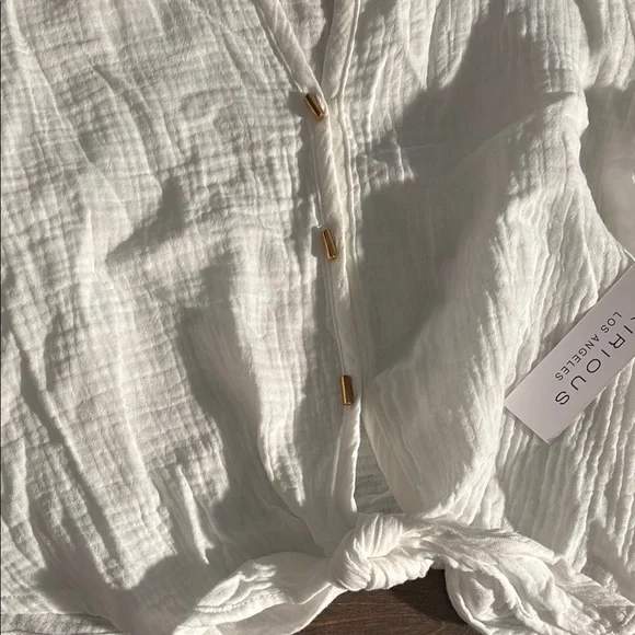 White Button Down Shirt with Relaxed Fit - Picture 4 of 8